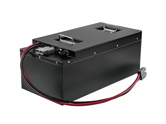 Batterie LiFePo4 haute capacité 25,6 V 105 Ah pour véhicules AGV - Autonomie prolongée et support de charges lourdes